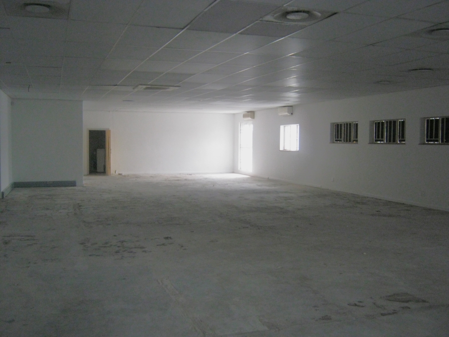 To Let commercial Property for Rent in Somerset West Western Cape